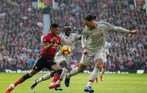  利物浦防线崩塌0-4负皇马，欧冠卫冕之路蒙阴影  