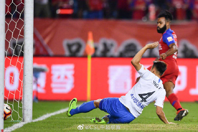  克莱蒙升班马展现韧性，顽强拼搏逼平老牌劲旅